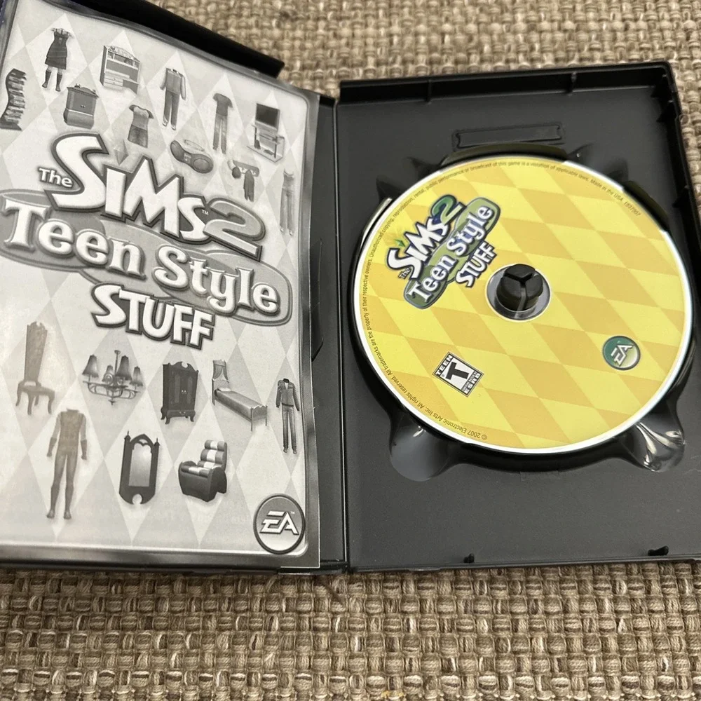 Sims 2 Deluxe PC‎ Game Lot With 6 Expansion Packs: Teens, Pets, Seasons & More!